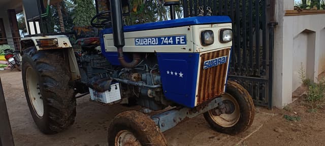 Swaraj 744 FE (HP) (3)