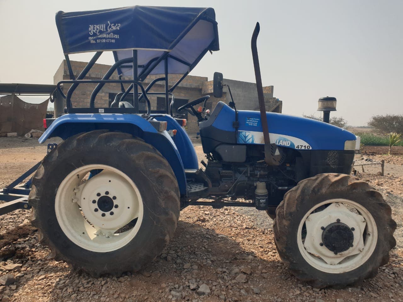 New holland Excel 4710 4wd (47HP) (4)