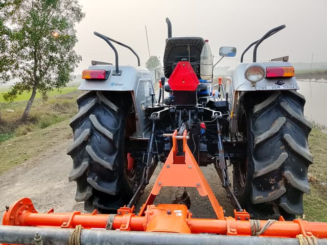 Powertrac Euro 55 Next 4WD (55HP) (2)