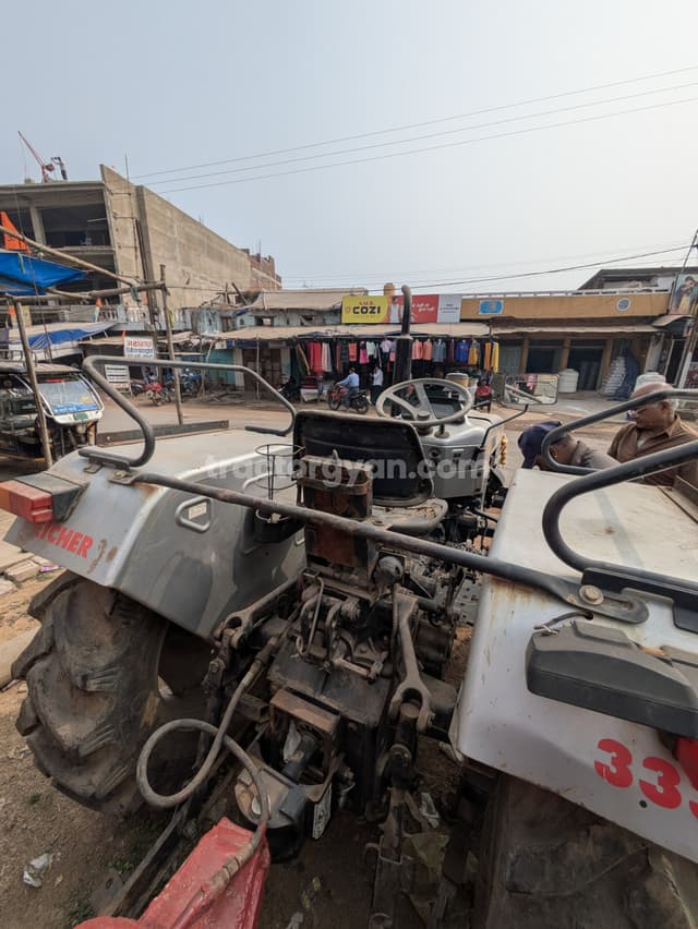 Eicher 333 (36HP) (2) Eicher 333 (36HP) (2)