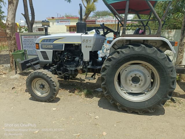 Eicher 551 (49HP) (3)