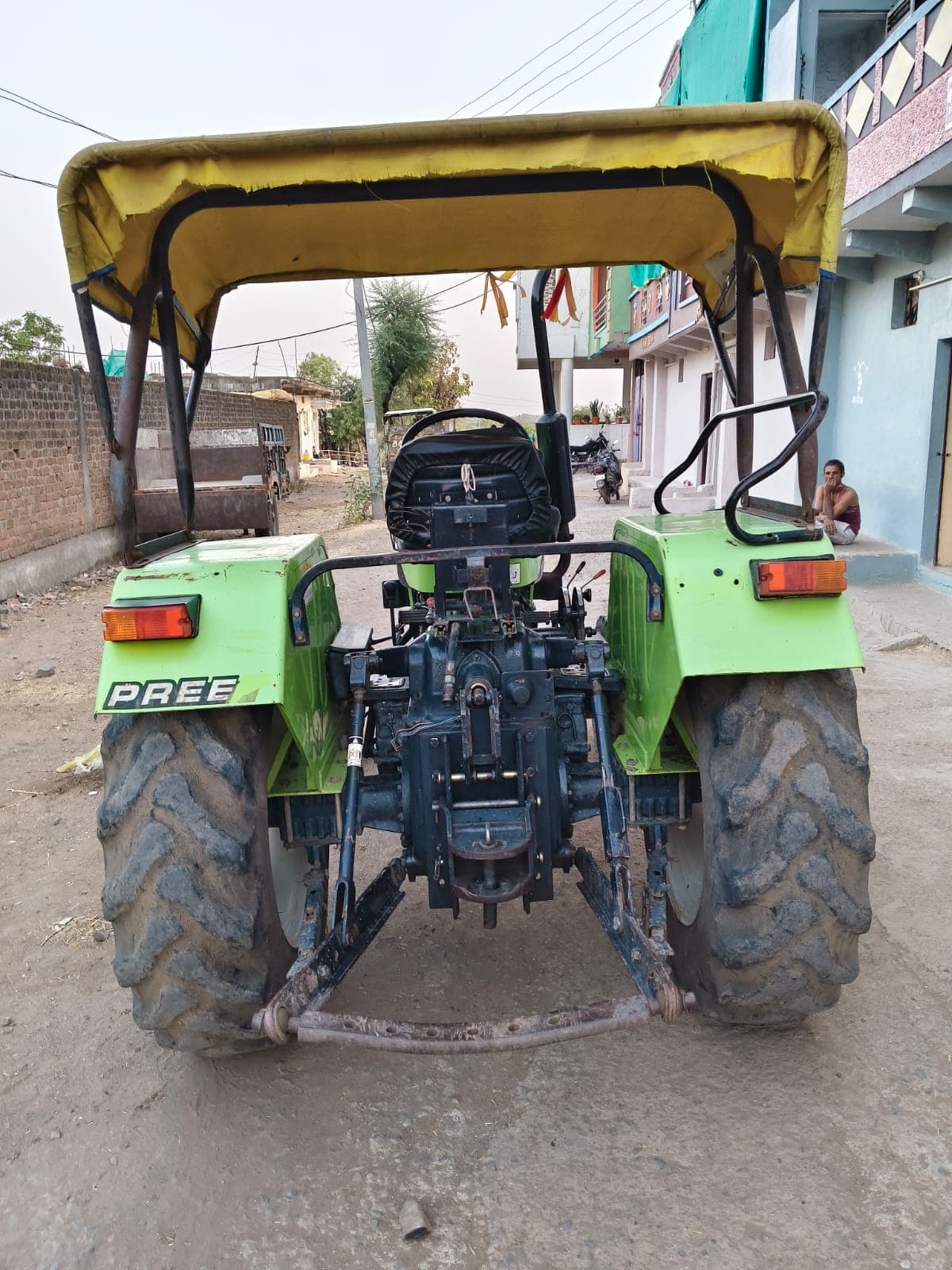 Preet 4549 4WD (45HP) (2)