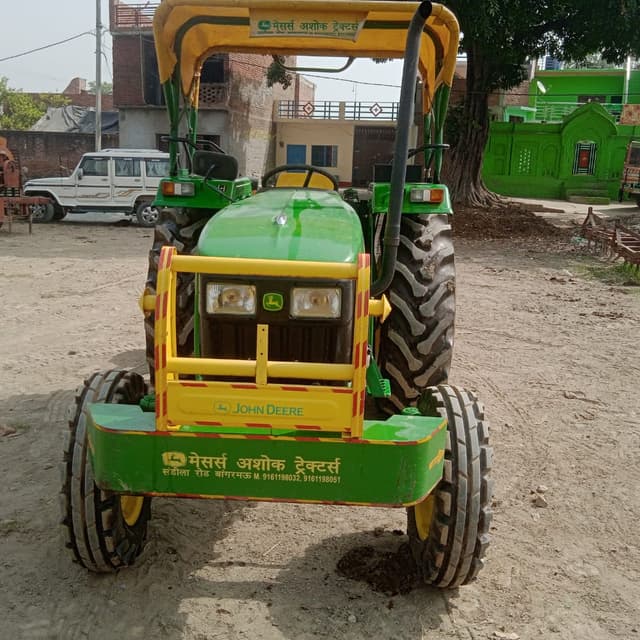 John deere 5305 (Trem IV) (55HP) (1)