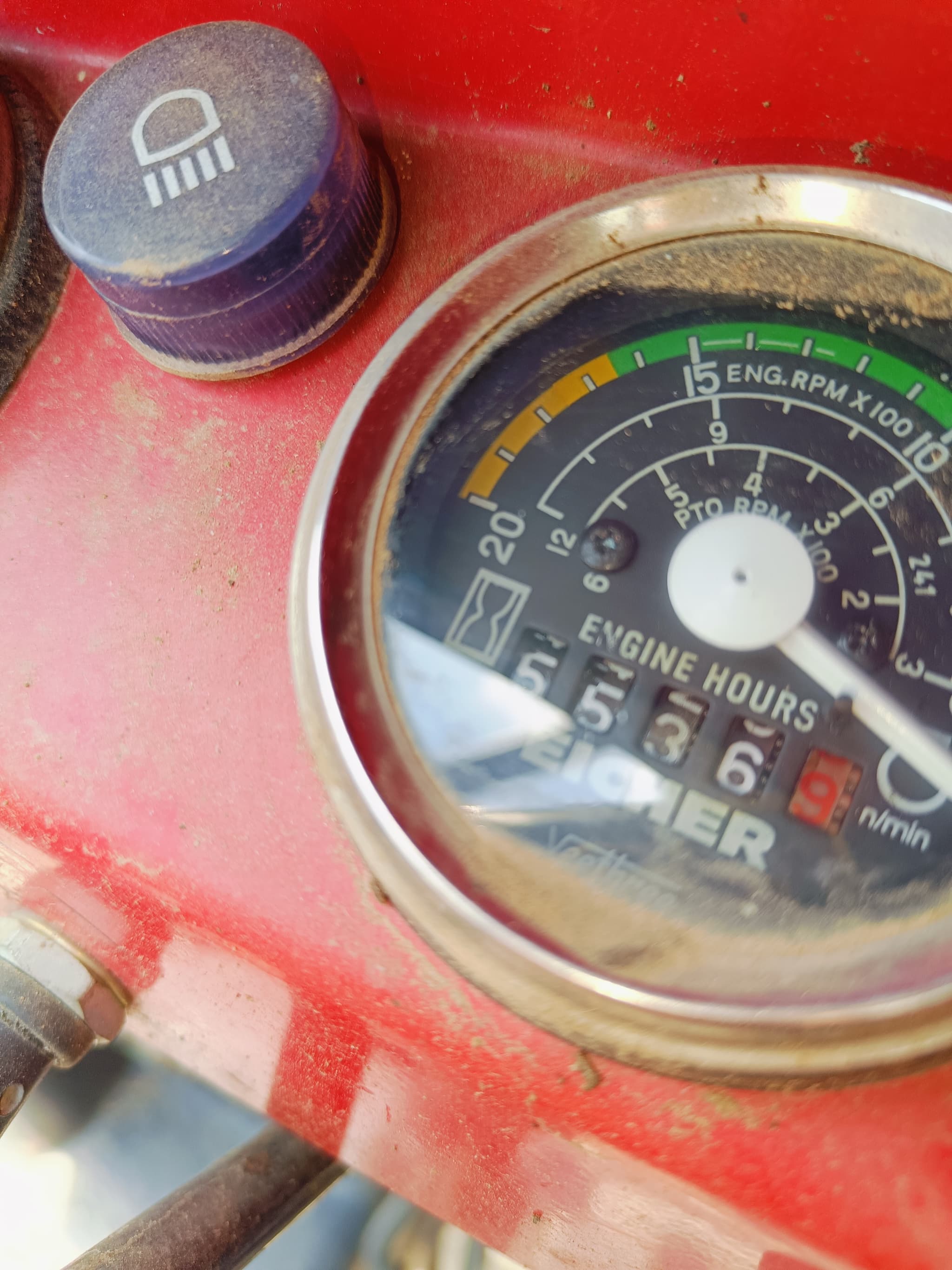 Eicher 241 (25HP) (4)