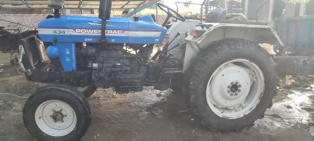 Powertrac 434 DS (35HP) (4)