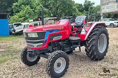 Mahindra Novo 605 DI PS tractor