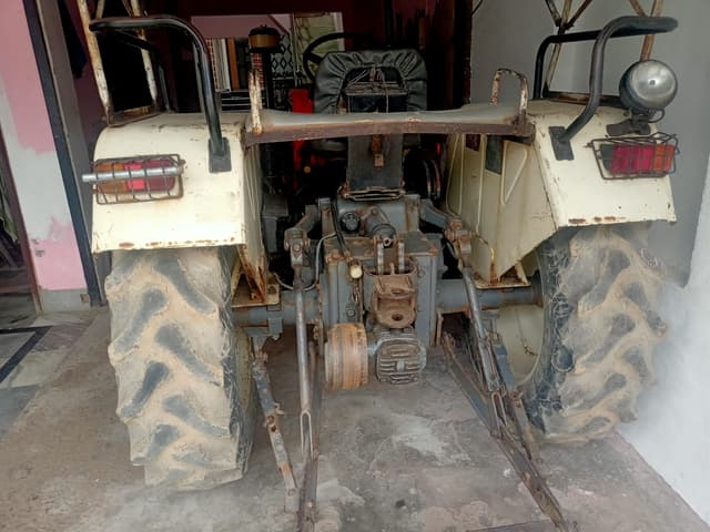Swaraj 724 FE 4wd (20-30 HP) (2)