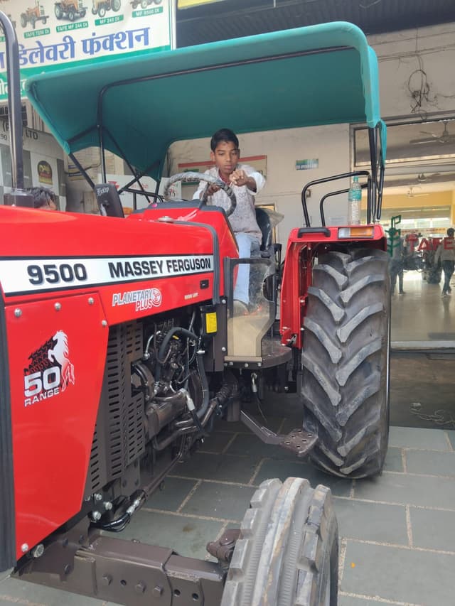 Massey ferguson 9500 2WD (58 HP) (1)