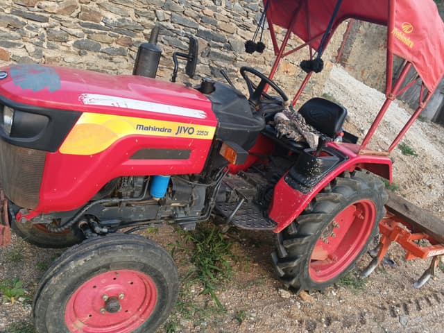 Mahindra JIVO 225 DI (20 HP) (2)