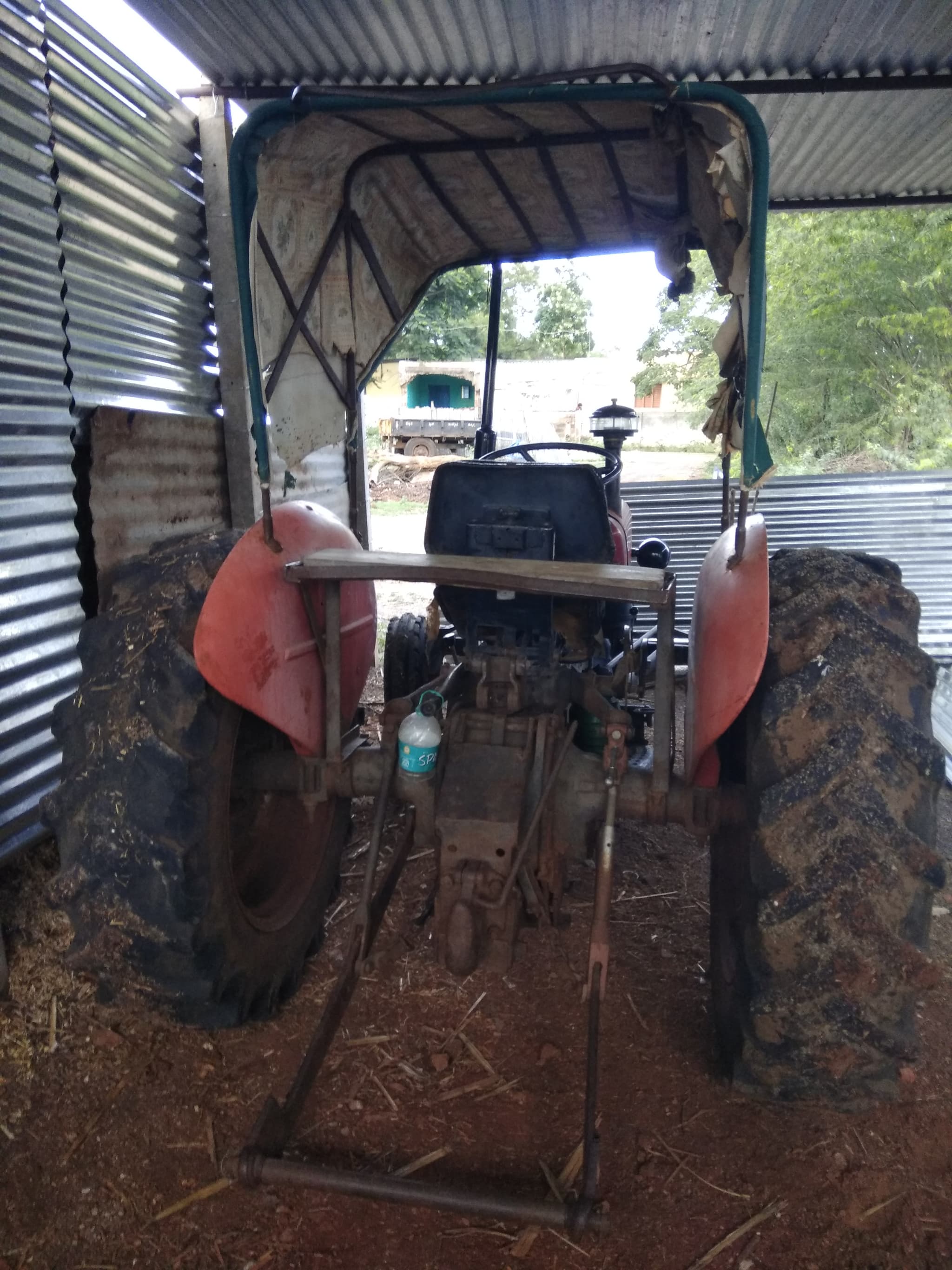 Massey ferguson 1035 DI (3)