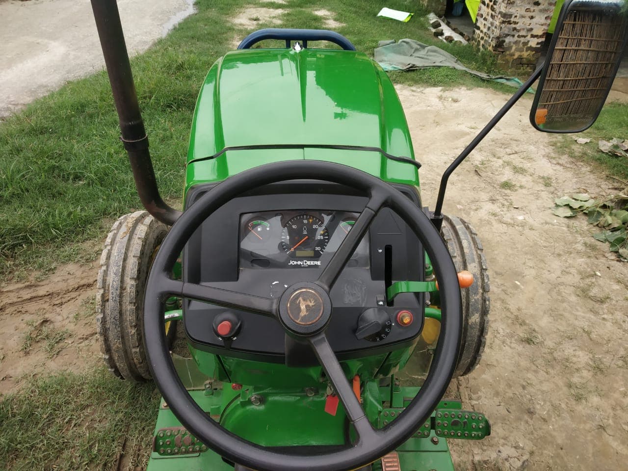 John deere 5038 D (2)