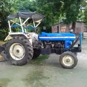 Powertrac 445 Plus image 1