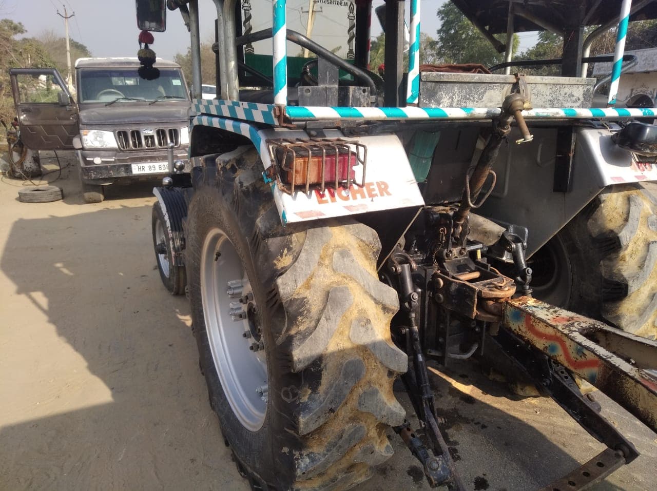 Eicher 485 SUPER DI (2)