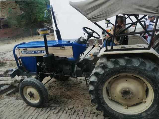 Swaraj 735 FE (3)