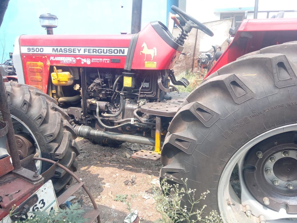 Massey ferguson 9500 Super Shuttle 4WD (2)