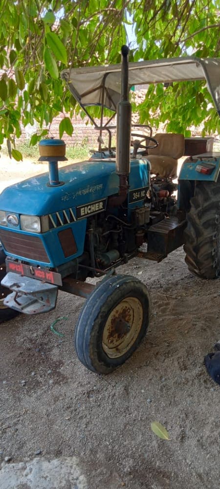 Eicher 364 (3)