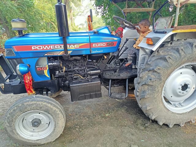 Powertrac Euro 50 (3)
