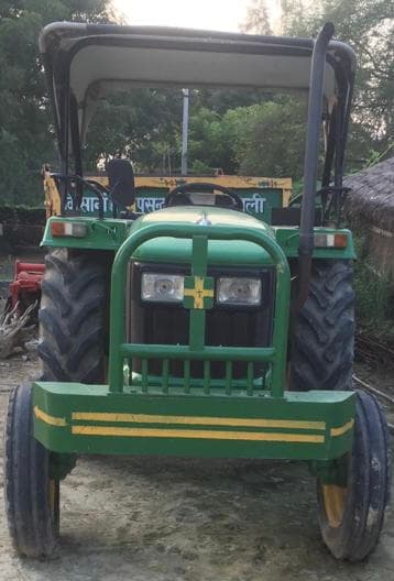John deere 5039 D