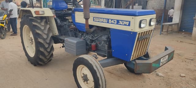 Swaraj 843 XM (4)