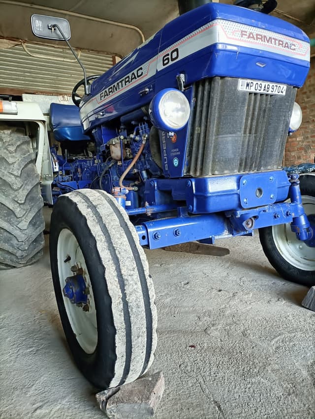 Farmtrac 60 classic pro Supermaxx (4)