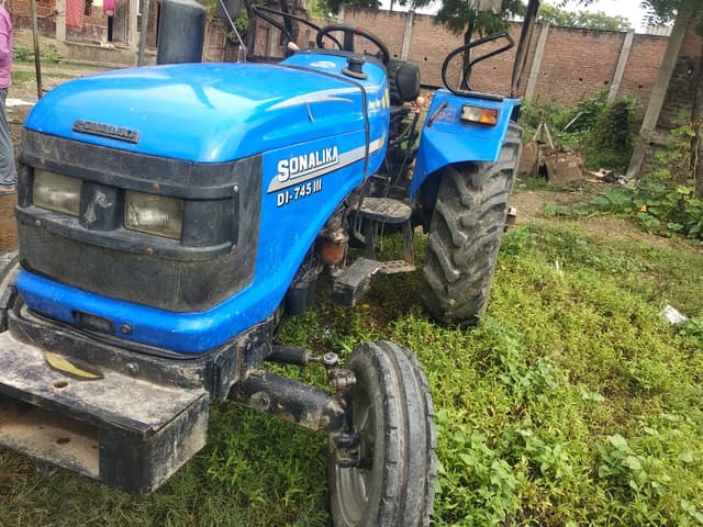 Sonalika DI 745 III Rx (4) Sonalika DI 745 III Rx (4)