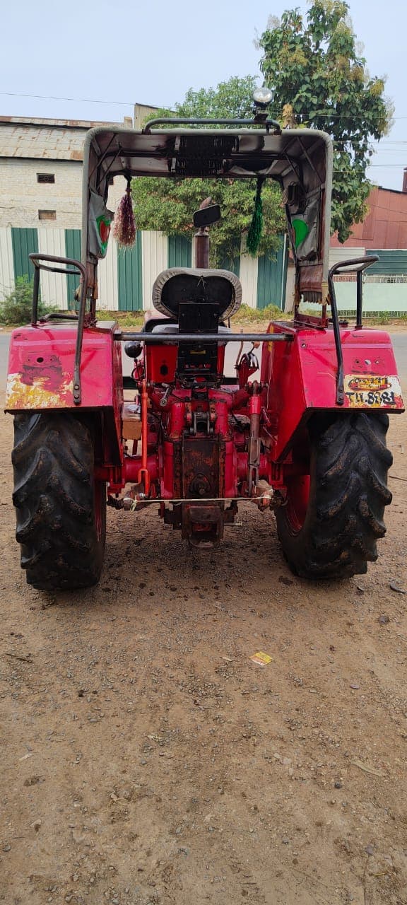 Mahindra Yuvraj 215 NXT