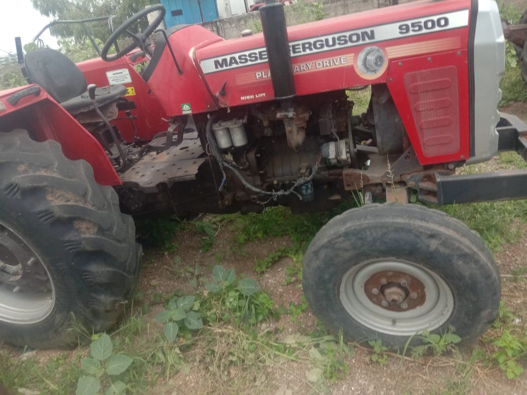 Massey ferguson 9500 Super Shuttle 4WD (4)