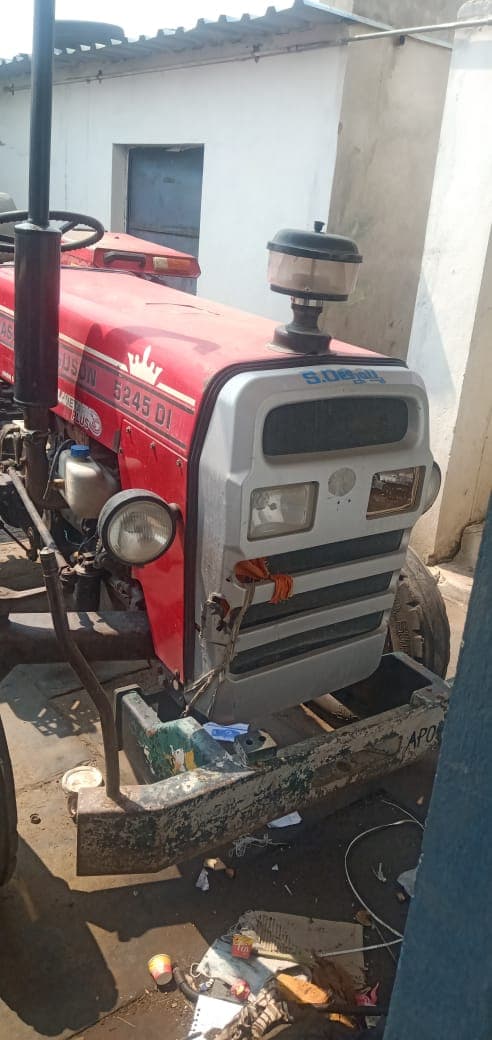 Massey ferguson 5245 DI 4WD