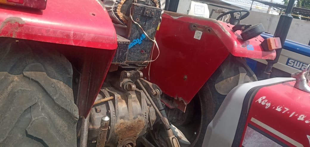 Massey ferguson 5245 DI 4WD (3)