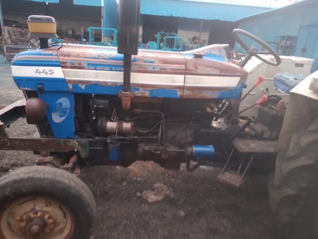 Powertrac 4455 BT (2)