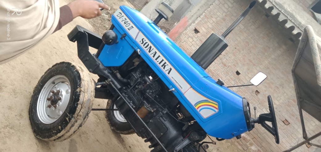 Sonalika DI 740 III S3 (2)