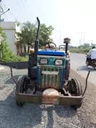 Swaraj 744 FE (1) Swaraj 744 FE (1)