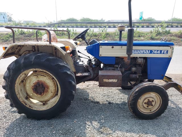 Swaraj 744 FE (4)