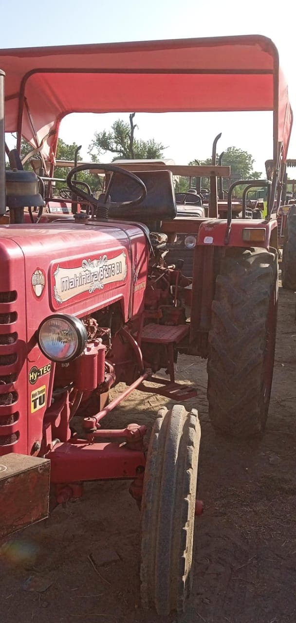 Mahindra 275TU (2)