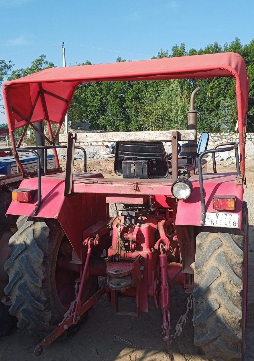 Mahindra 275TU (3)