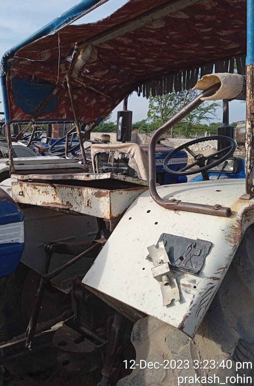 Powertrac 439 DI (2)