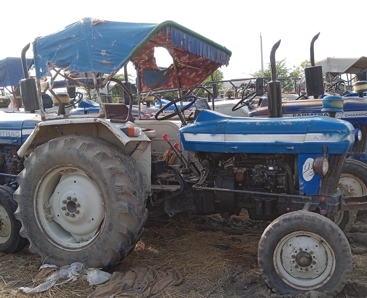 Powertrac 439 DI (3)