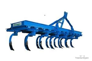 Sonalika 13 टाइन कल्टीवेटर tractor