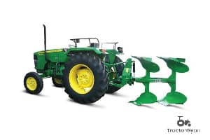 John Deere Deluxe MB Plough image