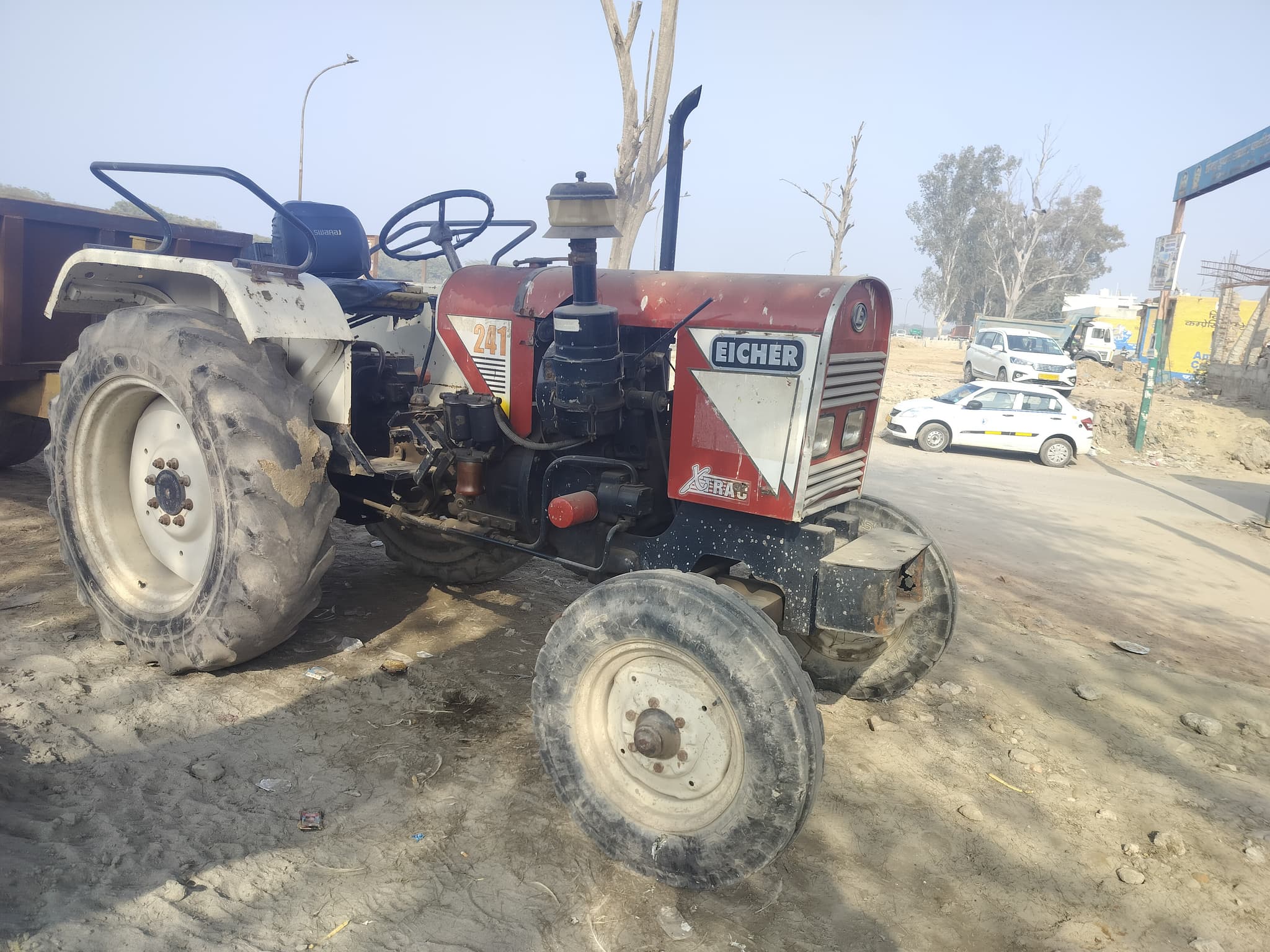 Eicher 241 XTRAC (4) Eicher 241 XTRAC (4)