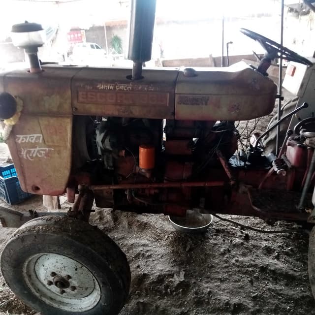 Escorts Josh 335 (2) Escorts Josh 335 (2)