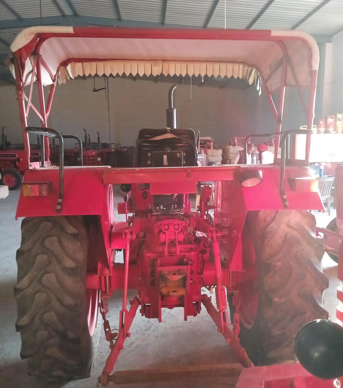 Mahindra 275 DI XP Plus (3) Mahindra 275 DI XP Plus (3)