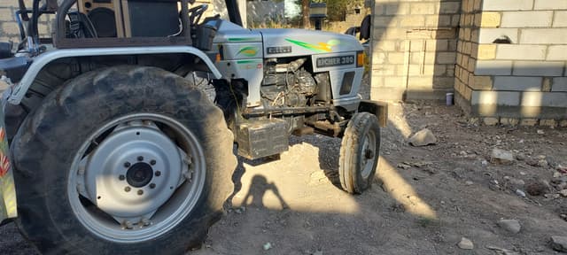 Eicher 380 SUPER DI (3) Eicher 380 SUPER DI (3)