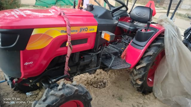 Mahindra JIVO 245 DI 4WD (4) Mahindra JIVO 245 DI 4WD (4)