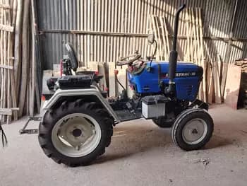 Escorts Steeltrac 18 image 1 Escorts Steeltrac 18 image 1