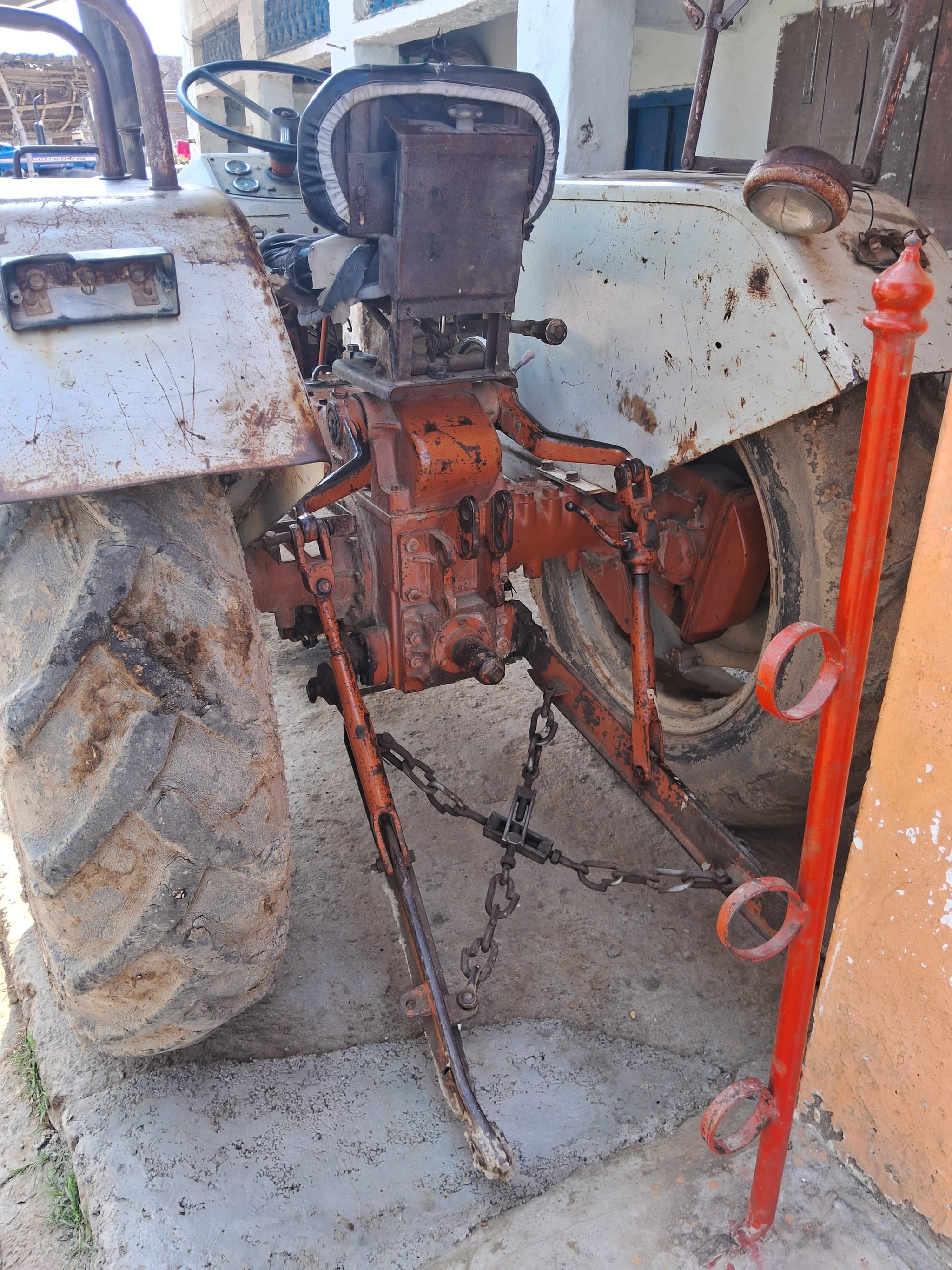 Escorts Josh 335 (3) Escorts Josh 335 (3)