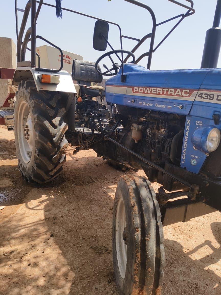 Powertrac 439 DS Plus (2) Powertrac 439 DS Plus (2)