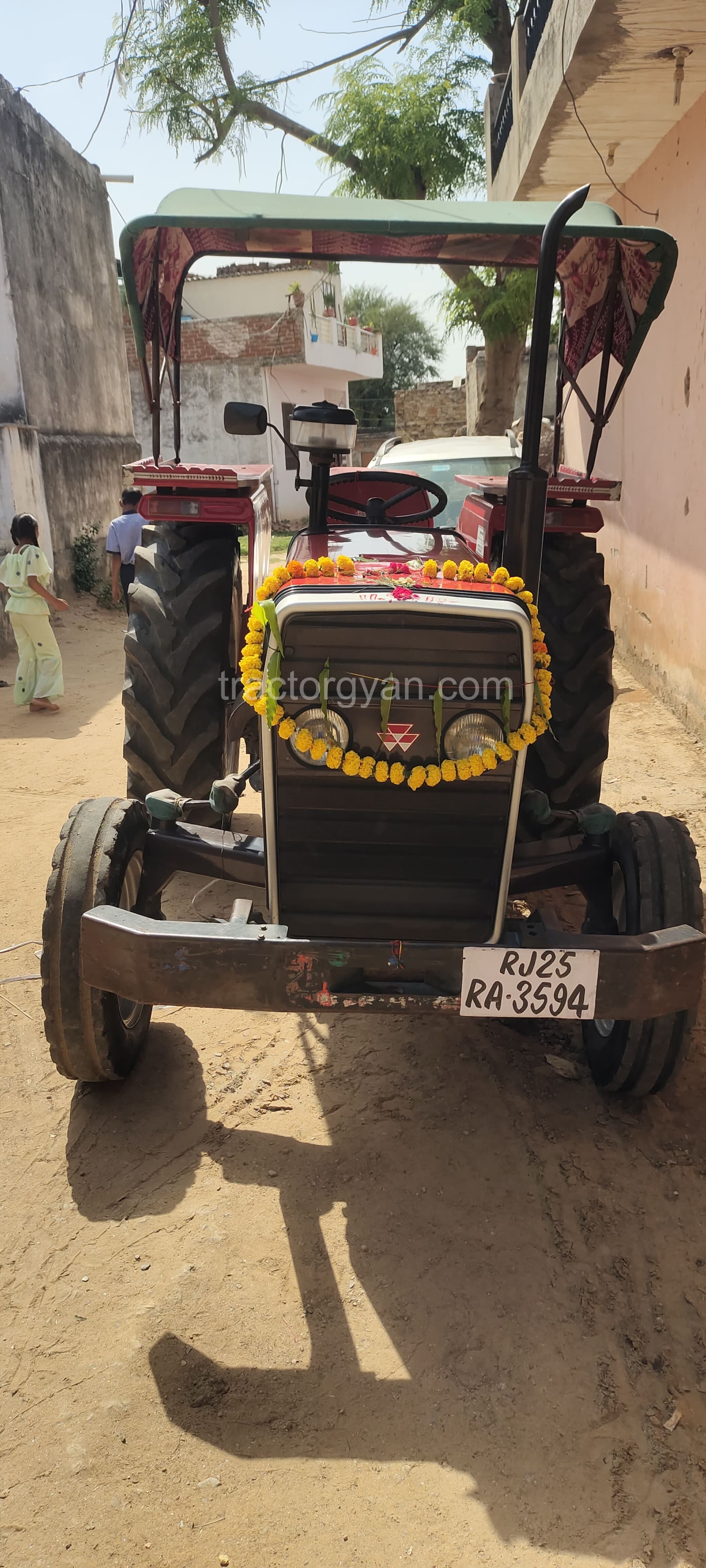Massey ferguson 241 DI Mahashakti