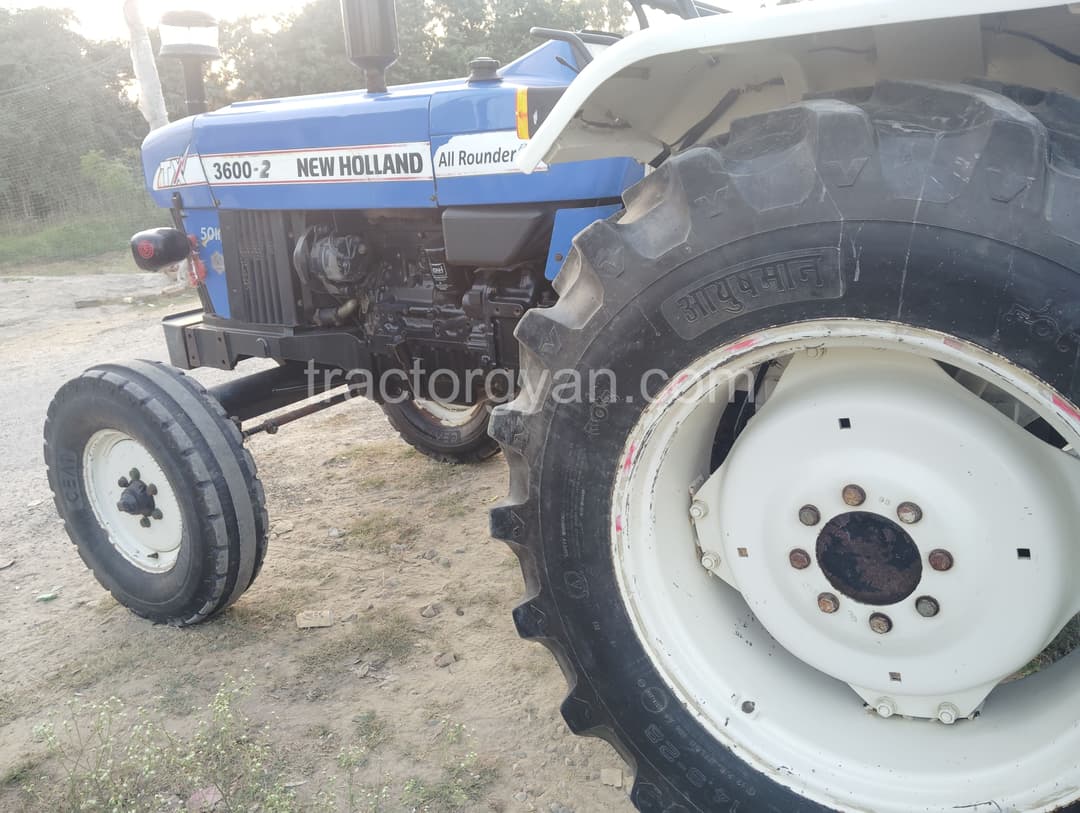 New holland 3600 2 TX ALL ROUNDER PLUS 4wd (2) New holland 3600 2 TX ALL ROUNDER PLUS 4wd (2)
