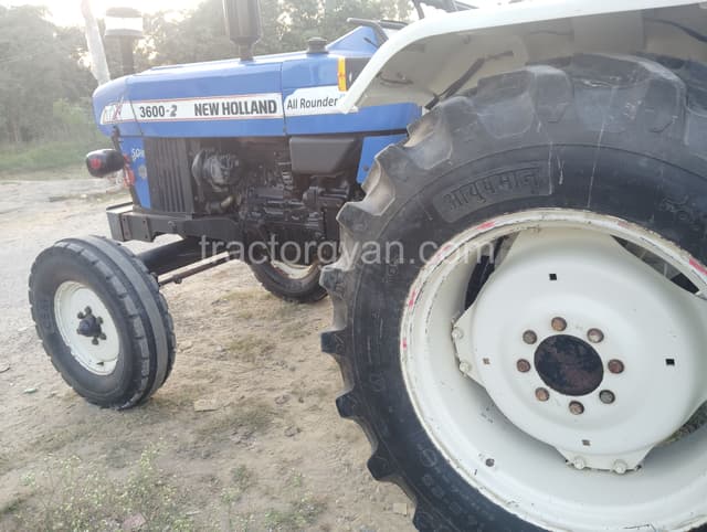 New holland 3600 2 TX ALL ROUNDER PLUS 4wd (2) New holland 3600 2 TX ALL ROUNDER PLUS 4wd (2)